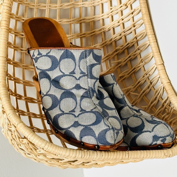 🔥 TRENDING 🔥 Vintage Coach Denim Clog Mules Size 8 - Picture 4 of 12